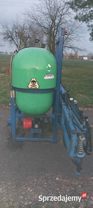 Opryskiwacz zawieszany POLMARK 400l 12m
