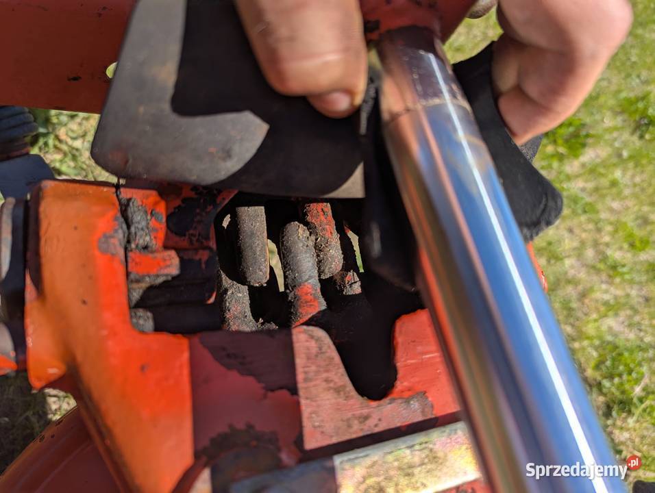 Przetrząsarka kuhn GF 6301 zgrabiarka Stężyca