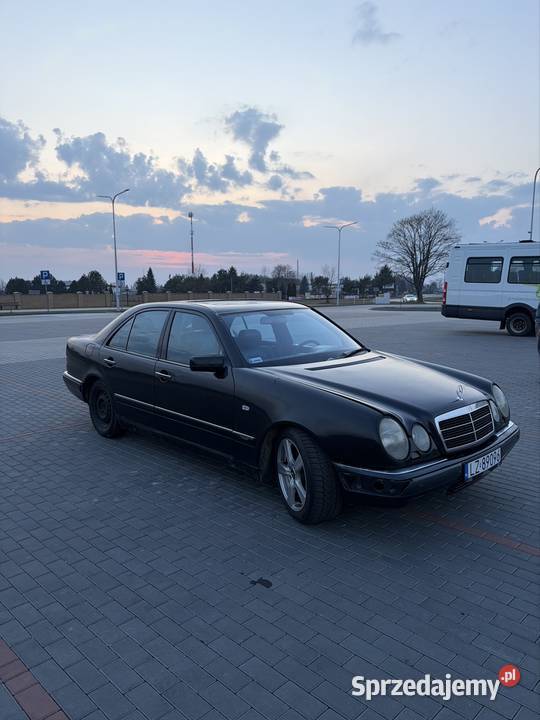 Mercedes E249 v6 w210 Parczew