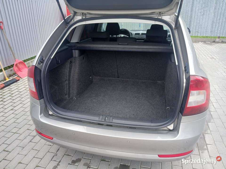 Skoda Octavia II 14 TSI 2010 137 200 1400cm3 Zgłobień sprzedam