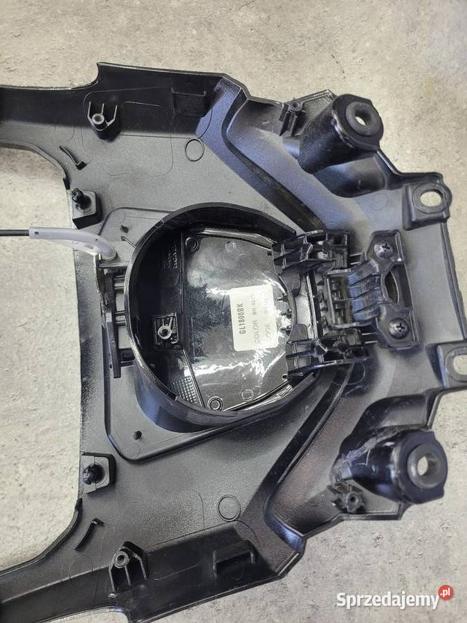 HONDA GOLD WING GL1800 SC79B OEM NAKŁADKA Nowy Tomyśl sprzedam