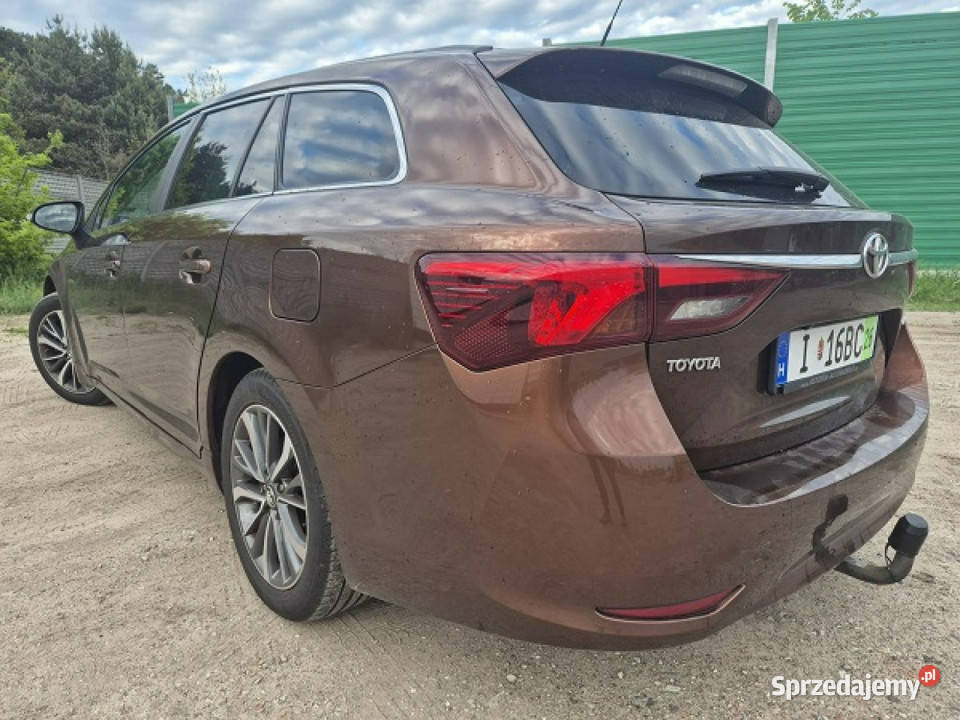 Toyota Avensis Super wyposażenie Skóra Model
