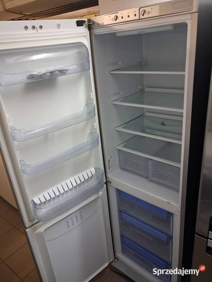 LODÓWKA INDESIT