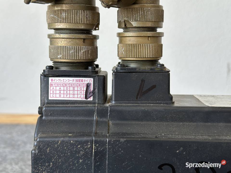 YASKAWA servopack SGDB03VDY1 silnik serwo BIESSE Łabuńki Pierwsze