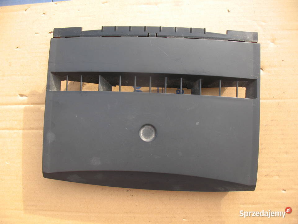 konsola zaślepki osłony renault megane II Rok produkcji 2005 sprzedam