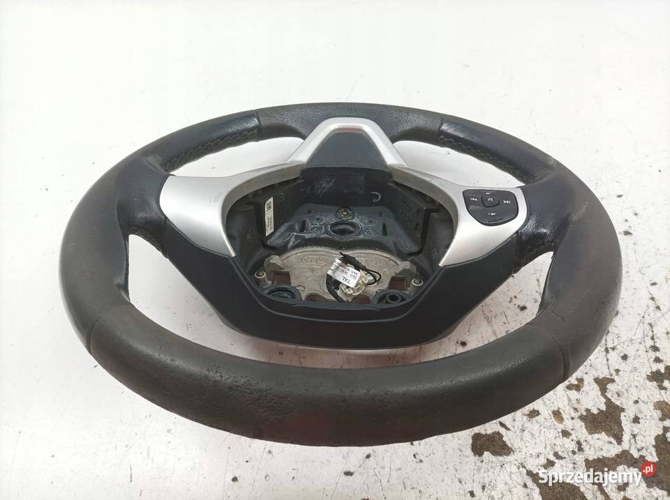 KIEROWNICA SKÓRZANA MULTIFUNKCJA Ford Fiesta Mk7