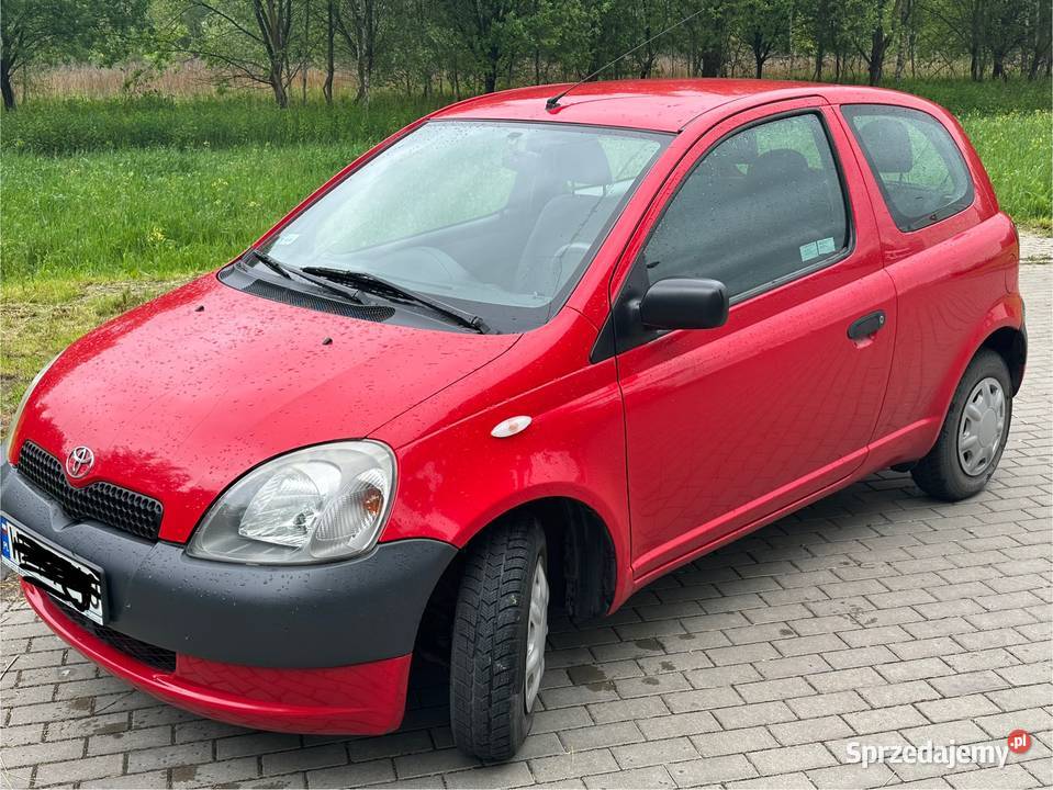 Sprzedam Toyotę Yaris z 2002r z klimatyzacja benzyna Konstancin-Jeziorna