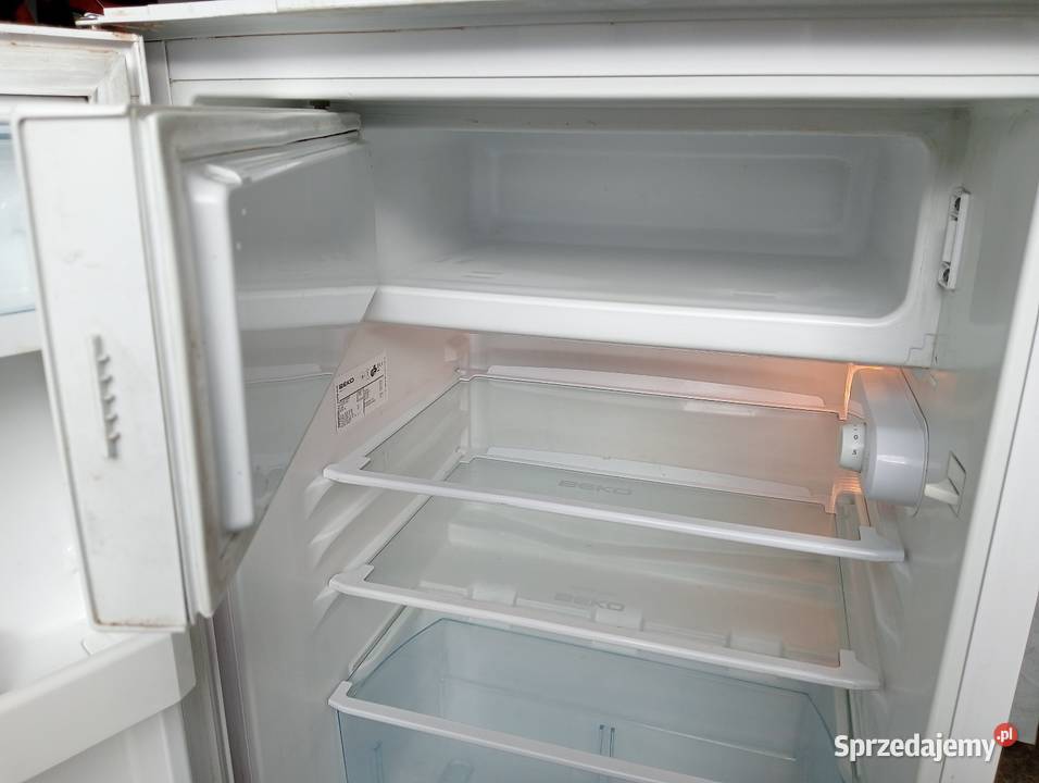 Lodówka Beko mała z zamrażarnikiem 100 sprawna 81cm Jaworzno