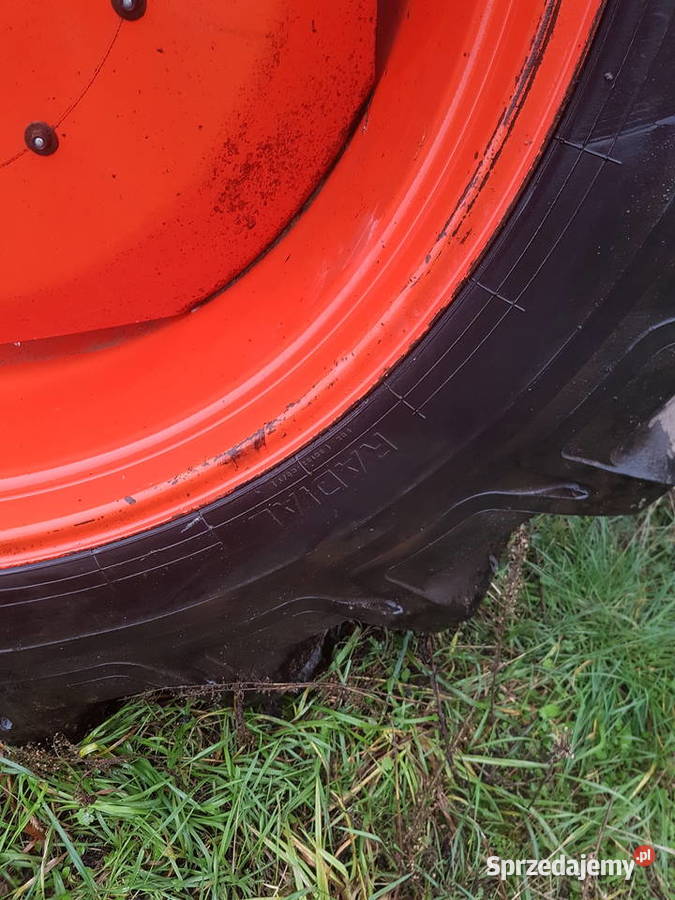 Opona Pirelli 184 r38 radialna Koło felga fendt lubelskie sprzedam