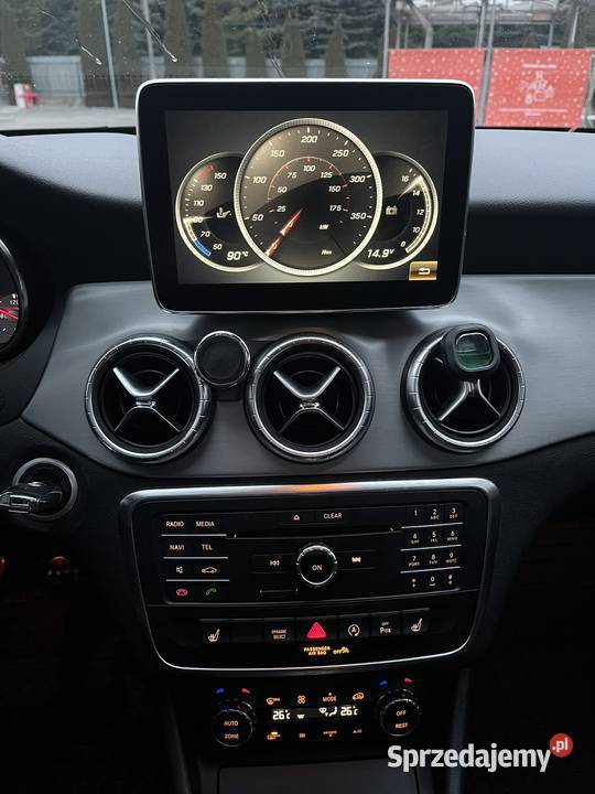 Mercedes CLA 250 AMG Line schooting break asystent pasa ruchu CLA CLA Miechów