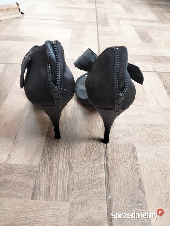 Buty na obcasie Zawadka