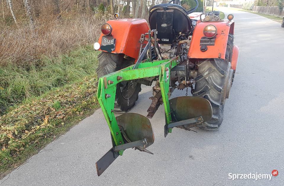 Pług 2skibowy średni NOWY FAMAROL SŁUPSK nowy Pługi Dąbrowa Tarnowska