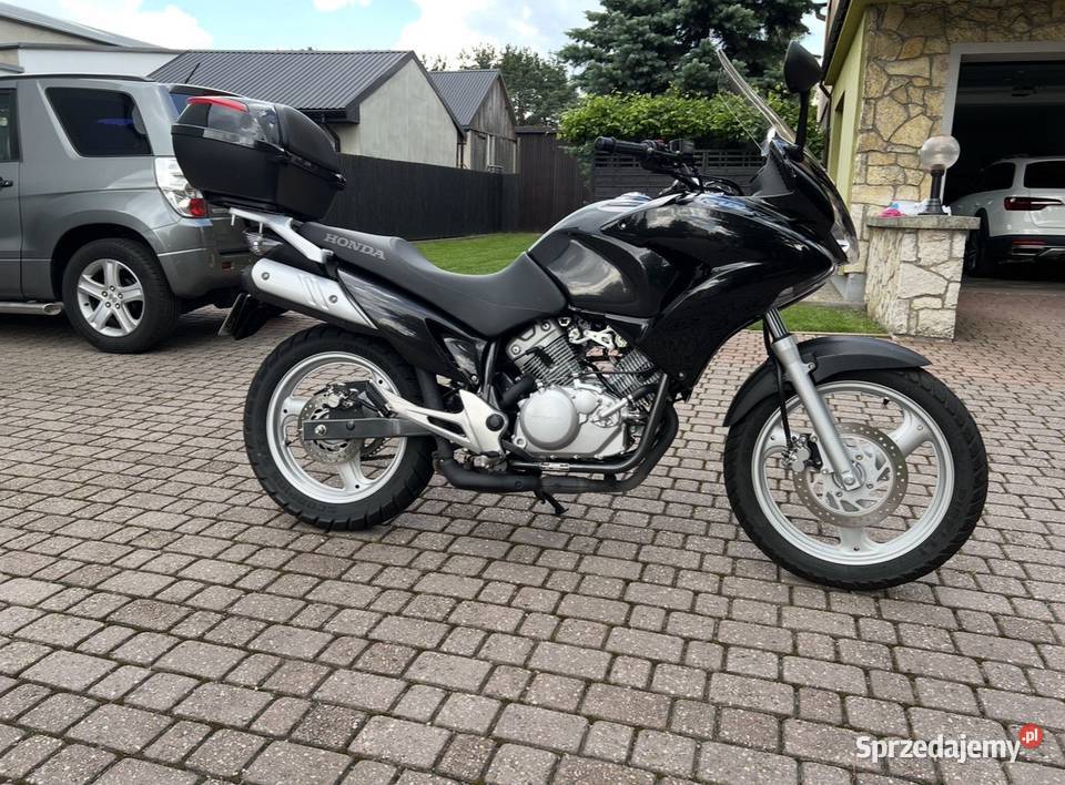 Honda Varadero 1253 przebieg 11 stan idealny Olkusz