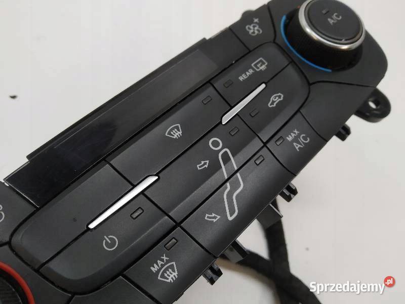 PANEL NAWIEWU F1ET18C612AJ Ford Focus Mk3 2010