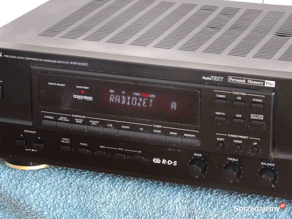 Amplituner Denon AVR600 RD sprawny i mocny sprzedam