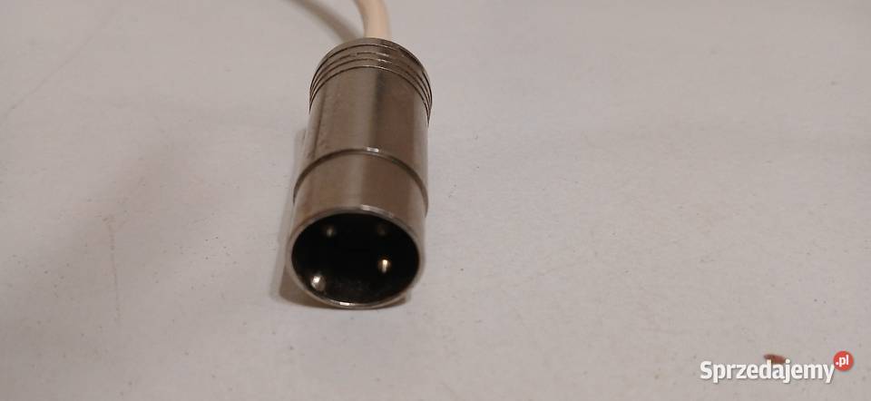 Stary mikrofon dynamiczny