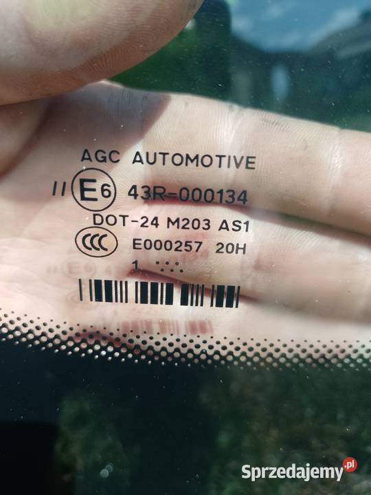 Peugeot 3008 szyba przód Horodło