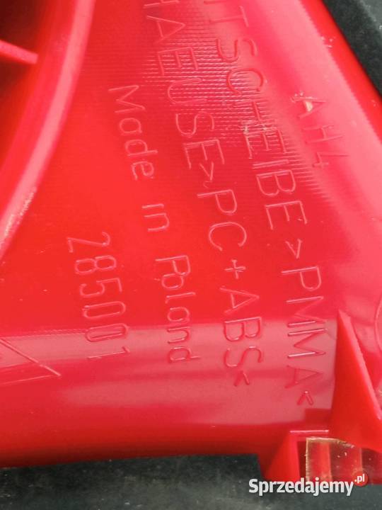 LAMPA TYŁ KOMPLET W KLAPĘ KOMPLET VW Volkswagen osobowe