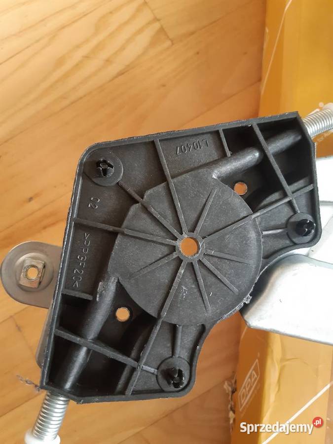 Podnośnik do szyby Skoda Octavia lewy tył Rok produkcji 1996 mazowieckie