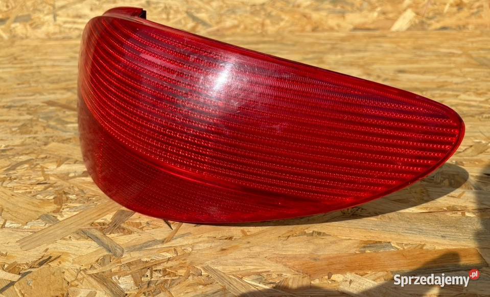 Lampa Prawy Tył Prawa Tylna Peugeot 206 osobowe Międzychód