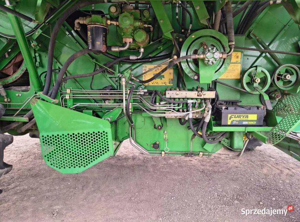 Kombajn zbożowy John Deere 1550cws John Deere Grabów Szlachecki