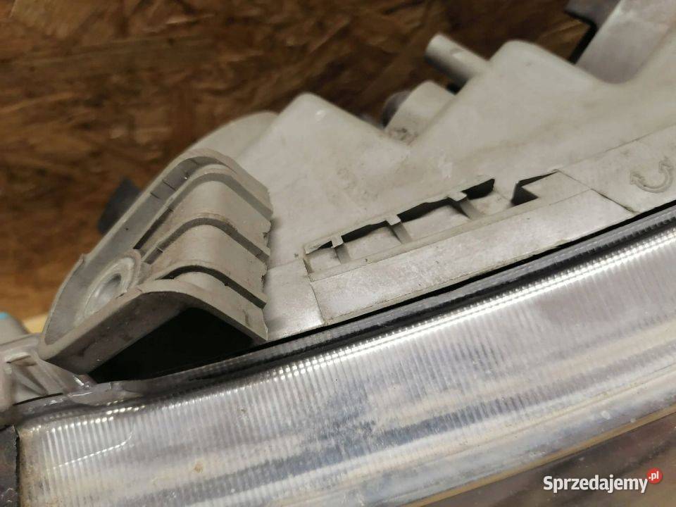Lampa Prawy Przód Honda Accord 9802 Pleszew