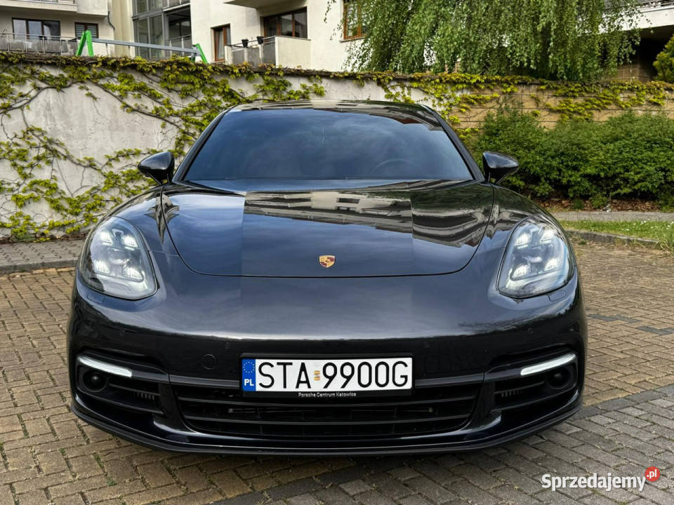 Porsche Panamera 4S