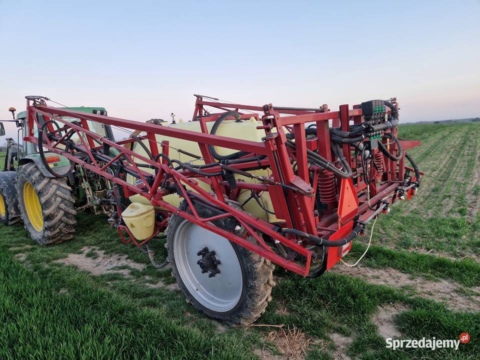 Opryskiwacz ciągany HARDI RANGER 2500 l 18m