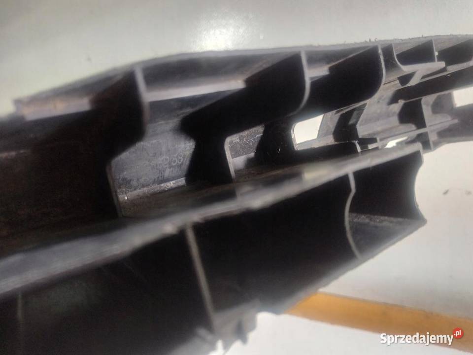ŚLIZG ZDERZAKA PRZÓD RENAULT KANGOO 8200152587