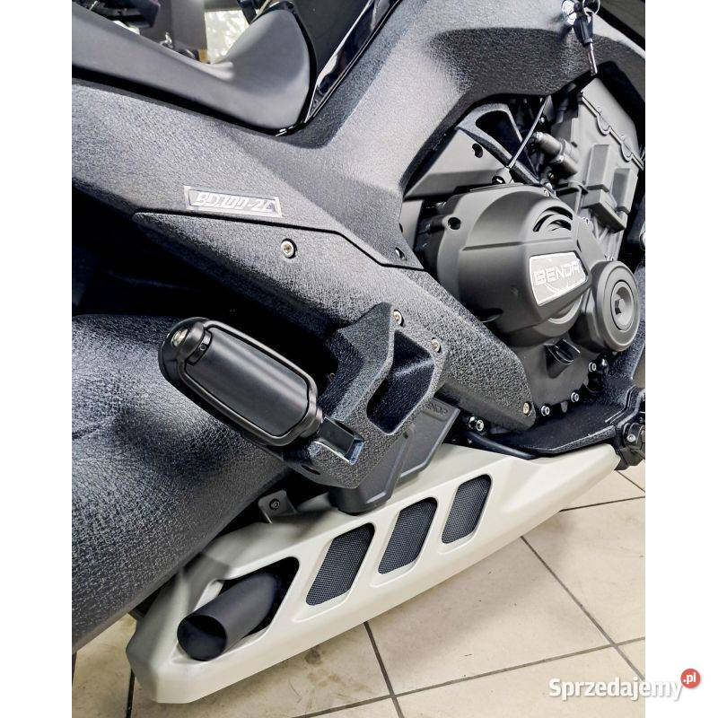 Motocykl Benda LFC 700 Pro Golden Horizon 2026