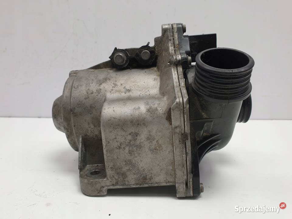 BMW X5 E70 30 i ELEKTRYCZNA POMPA WODY 11868015