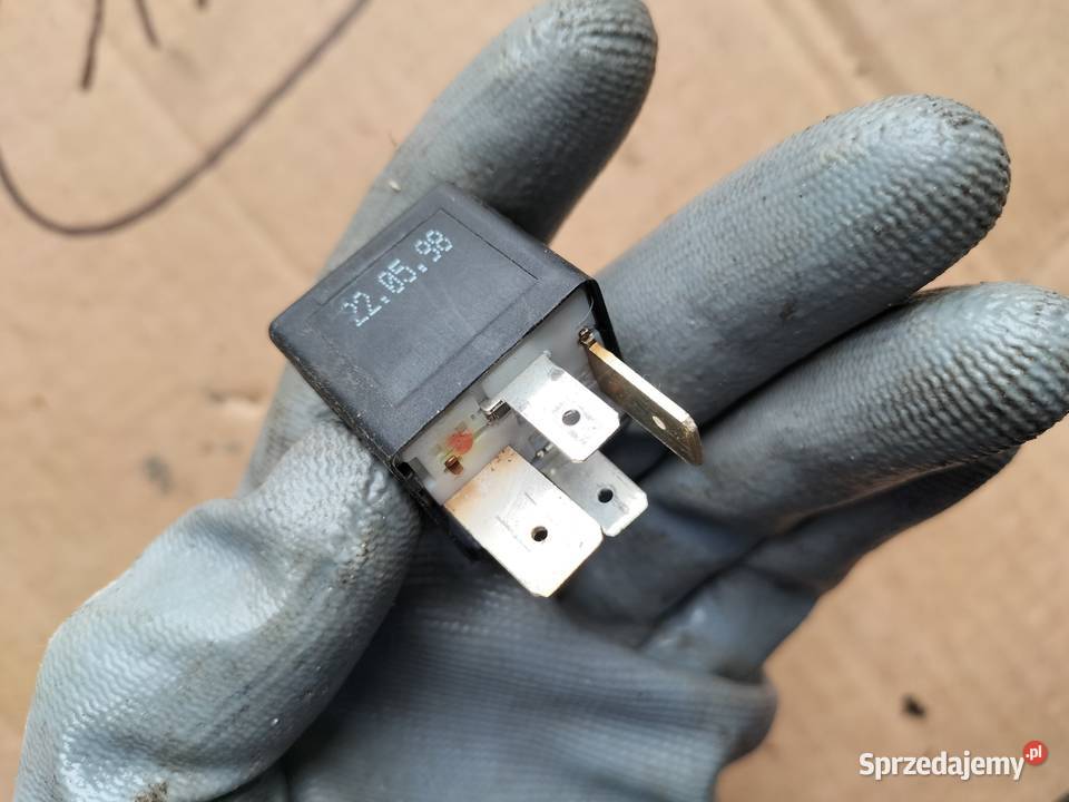 PRZEKAŹNIK 213 899511000 AUDI VW Przekaźniki Kamień-Kolonia