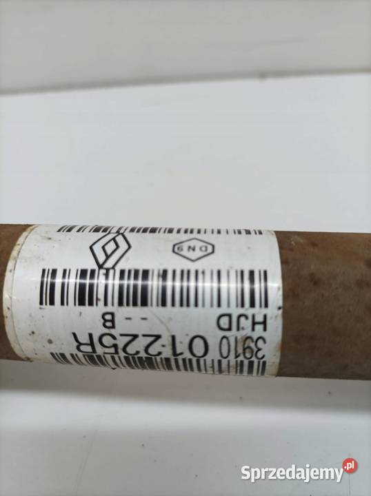 PÓŁOŚ PRAWY PRZÓD 10 TCE 90 391001225R Dacia