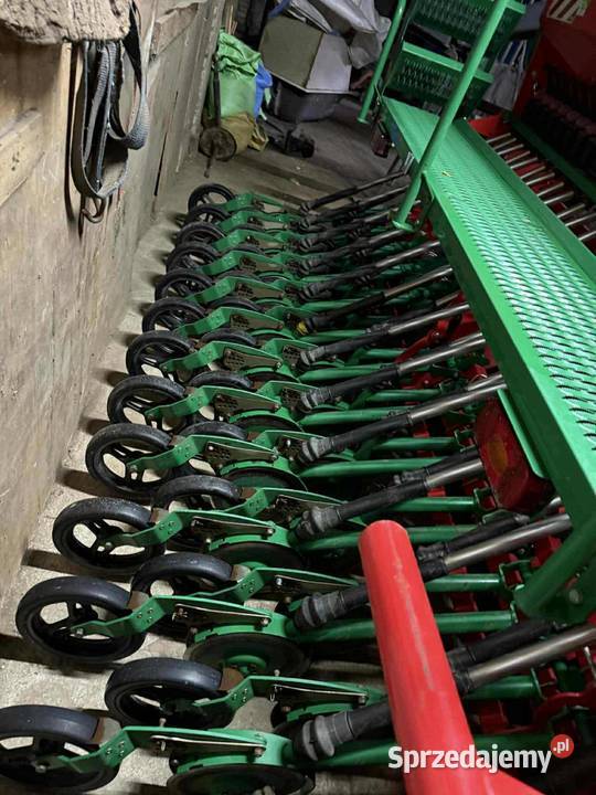 Sprzedam agregat siewny agromasz łódzkie