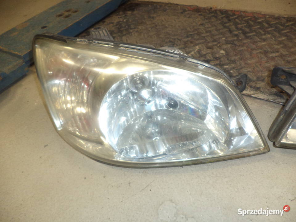 HYUNDAI GETZ 2005 REFLEKTOR LAMPA PRZOD LEWA wielkopolskie