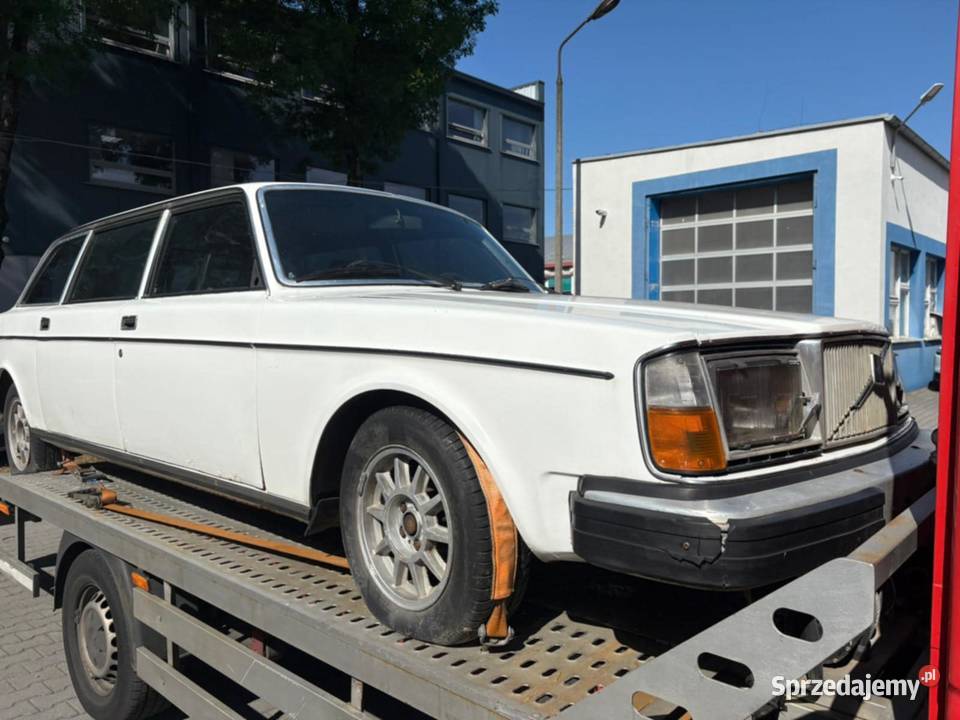 VOLVO 264 TE Opole