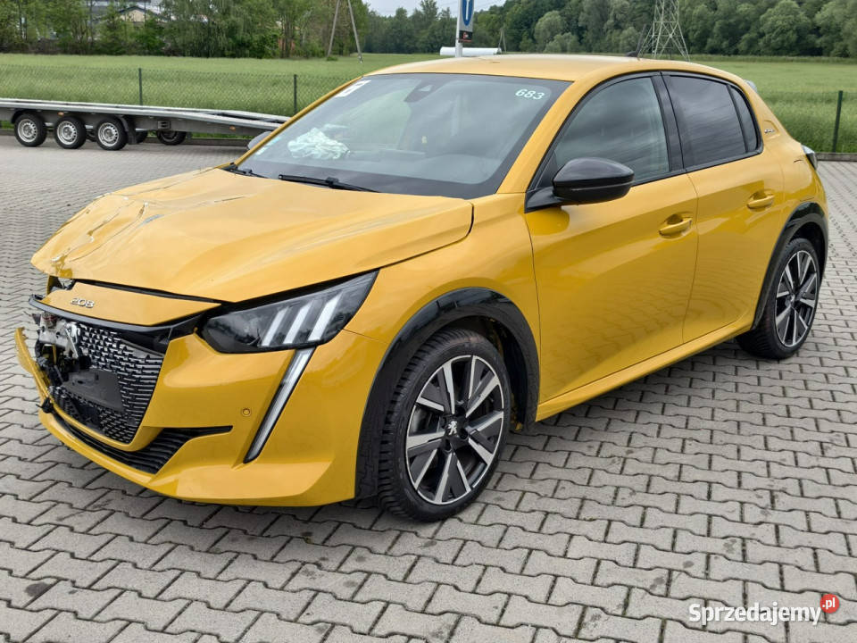 Peugeot 208 gtline 15 bluehdi 100 virtual full 105339km Kęty