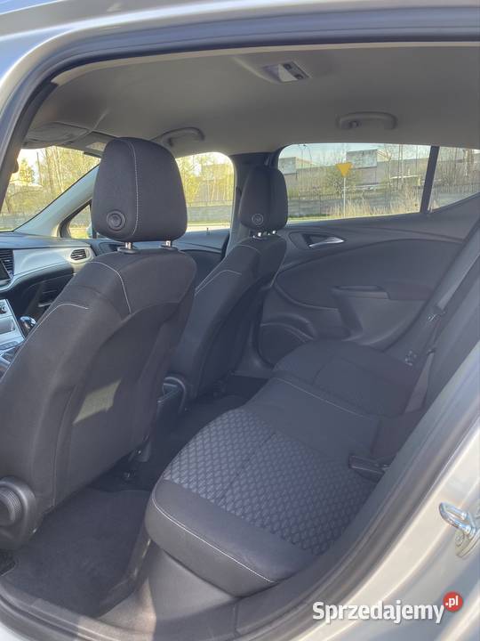 Opel Astra K bogate wyposażenie