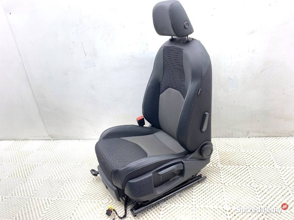 FOTEL LEWY PRZÓD SEAT LEON III Hatchback