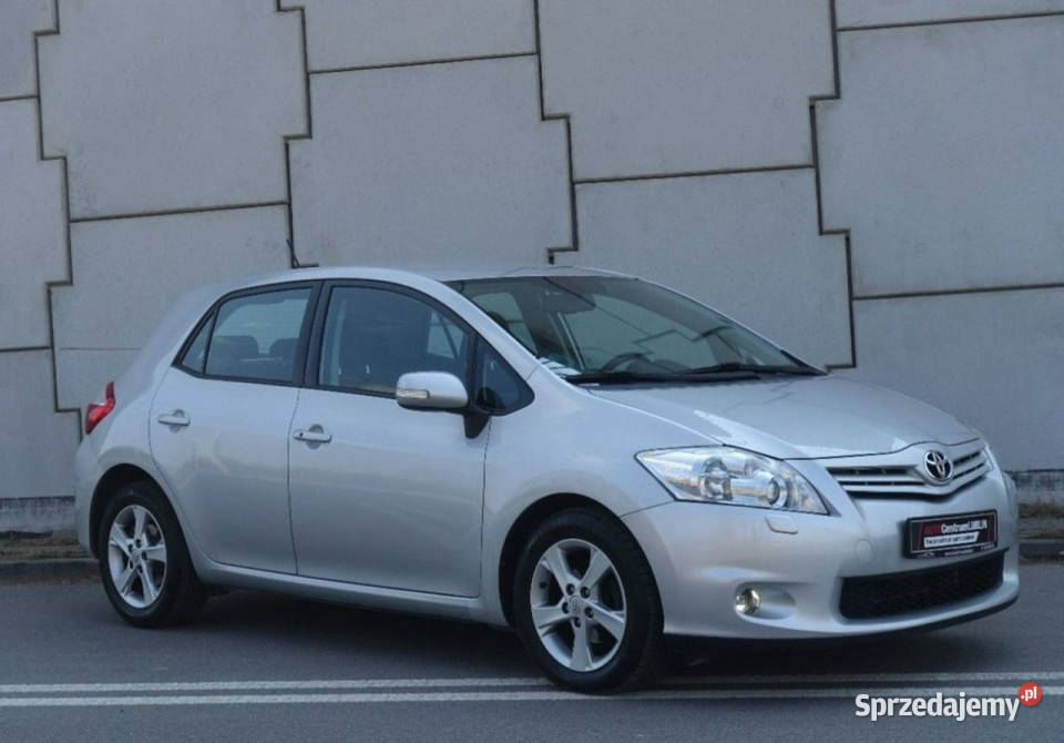 Toyota Auris 16 Ben132Lift lakier metallic Lublin