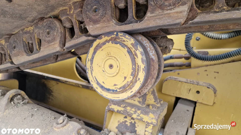 Spycharka caterpillar CAT D6N LGP Warszawa