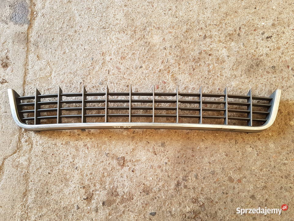 AUDI A8 D2 AUDI S8 D2 LIFT KRATKA ZDERZAKA Turkowice