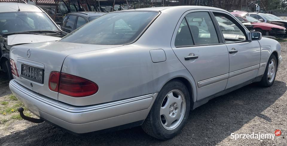 Mercedes W210 E 250 Diesel 20 113 1998 744 NA łódzkie Piotrków Trybunalski