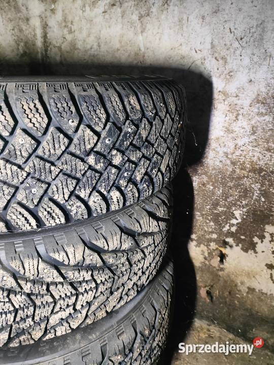Opony z kolcami 18565 r15 felgi Audi 80 Wojcieszków sprzedam