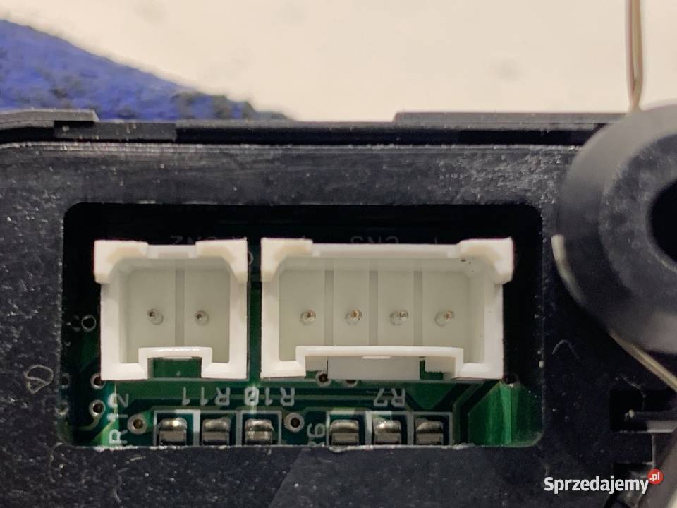 PRZEŁĄCZNIKI KIEROWNICY VOLVO V50 8682867 0312 osobowe Panele sterowania, przełączniki