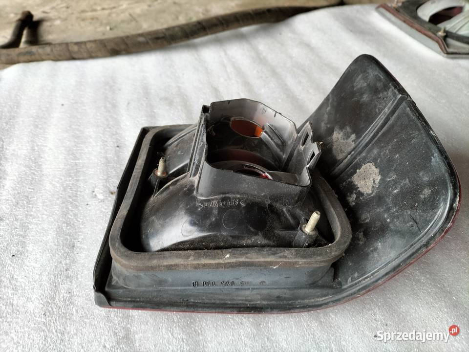 Volkswagen Jetta vento LAMPA TYLNA TYŁ LEWA Kamień-Kolonia