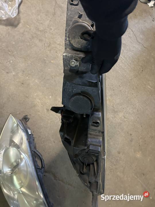 Lampa prawy lewy przód peugeot 407 europejska Kęty