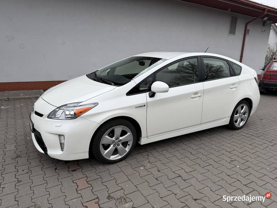Toyota Prius III hybryda 18 2015r