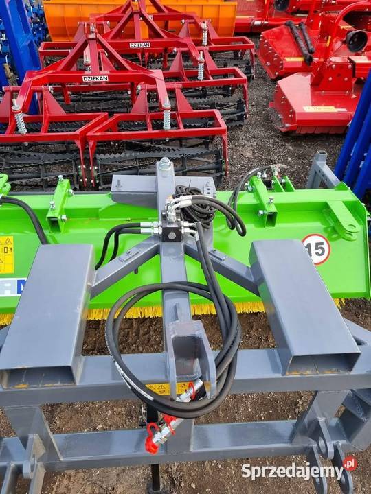 Zamiatarka z mocowaniem 3w1 do traktora wózek Łęczyca