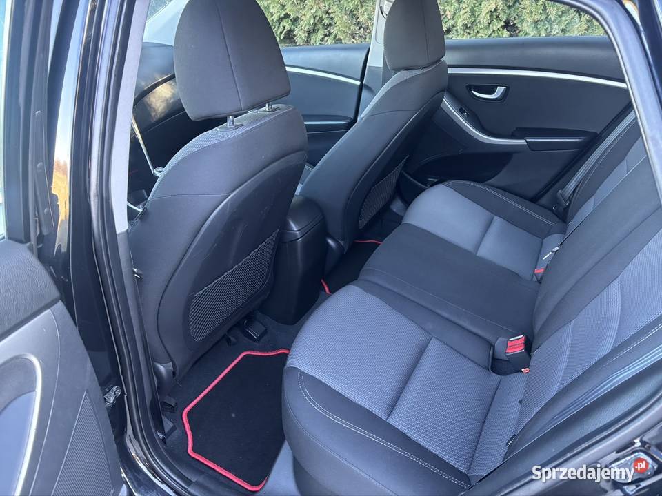 Hyundai I30 16 CRDI Niski Przebieg Zamiana Raty hak Zamość